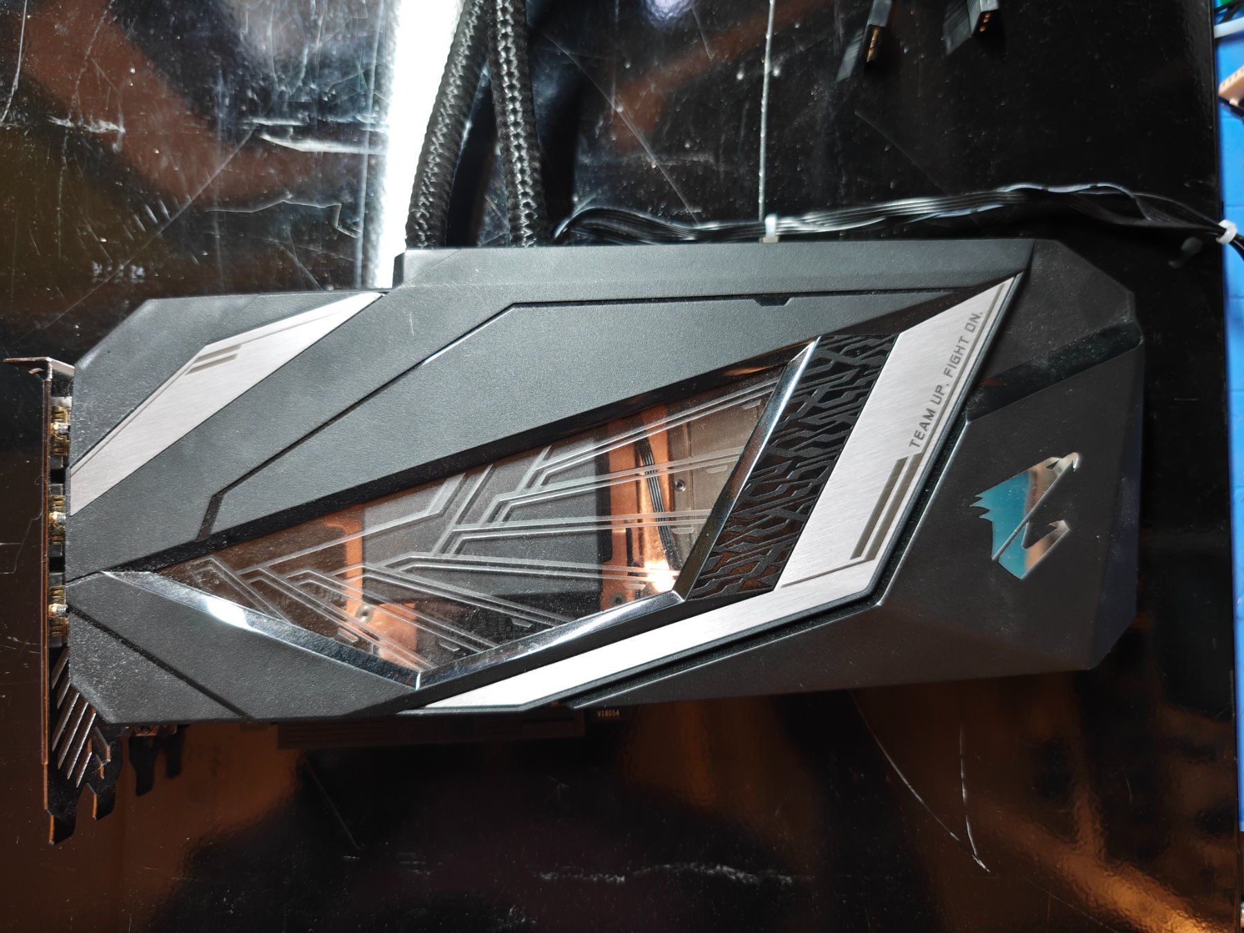 Nvidia Cartes graphiques: Gigabyte Aorus RTX 2080 Super Waterforce 8GB – D'occasion à Sargans par NewLifeForGPUs