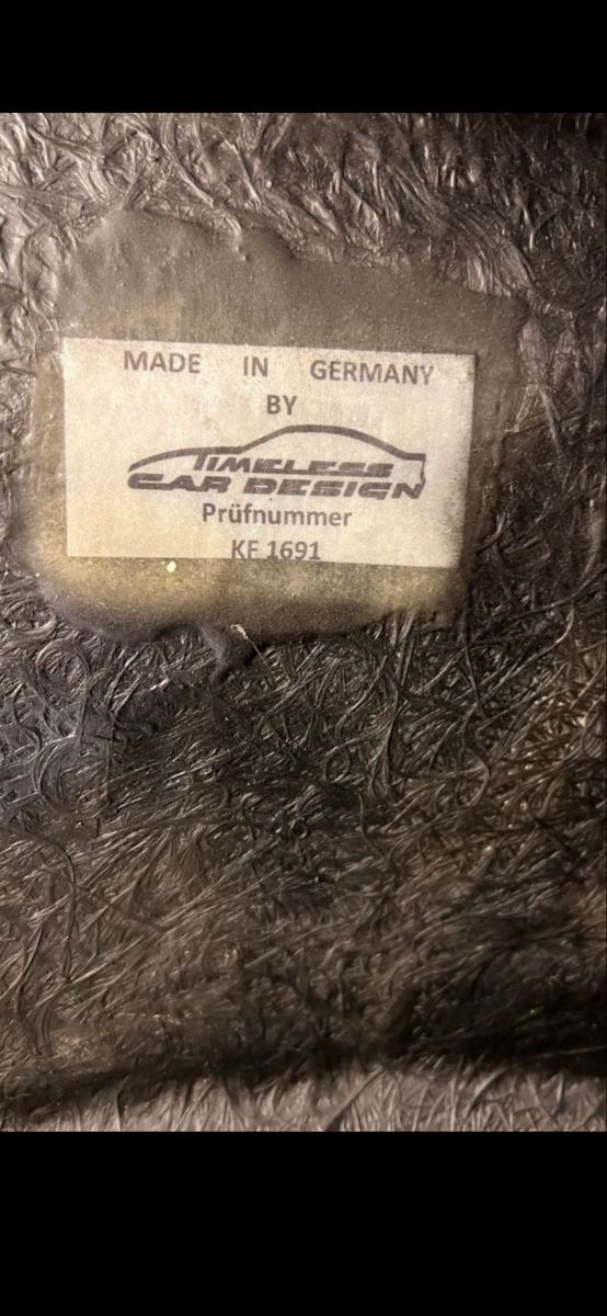 Volkswagen Tutti pezzi di ricambio auto: Golf 6r breite kotflügel – Usato da Zürich venduto da ner_j6xn 1