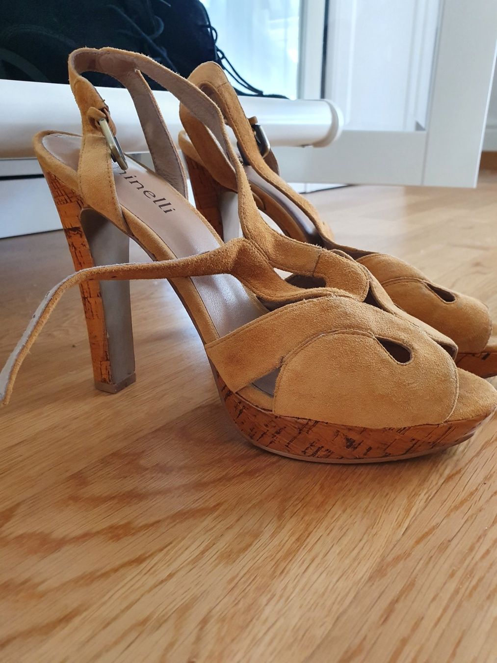 Scarpe da donna: High Heels Grösse 39 – Usato da Zürich venduto da LauraR.