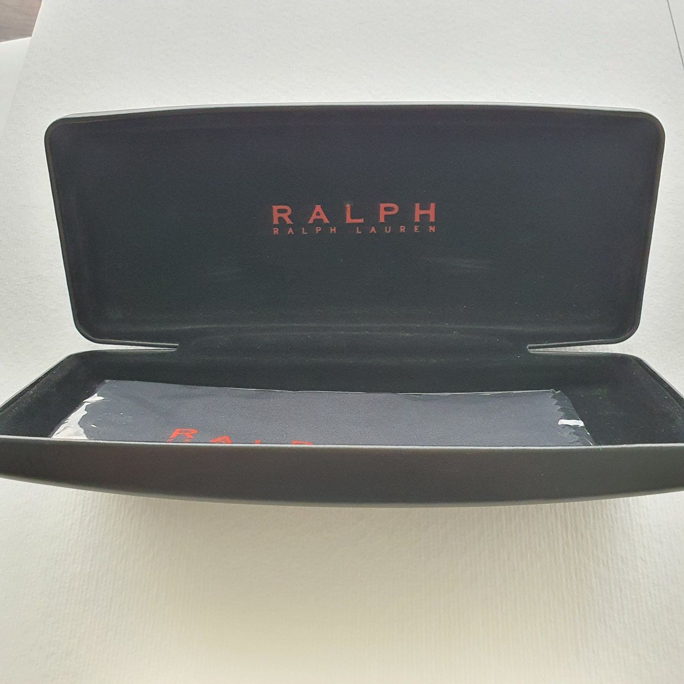 Ralph Lauren Altro in  Abbigliamento & Accessori: Ralph Lauren Brillenetui + Brillentuch – Nuovo (secondo la descrizione) da Weiach venduto da sim_8s27