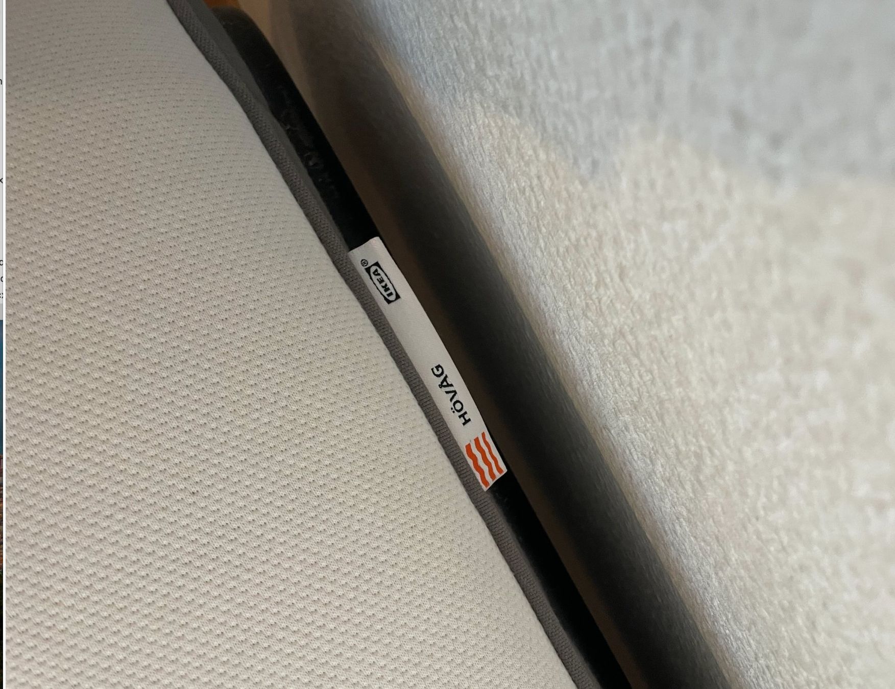 Ikea Letti: Double bed frame with IKEA HÖVÅG mattress – Usato da Zürich venduto da carlaferico 3