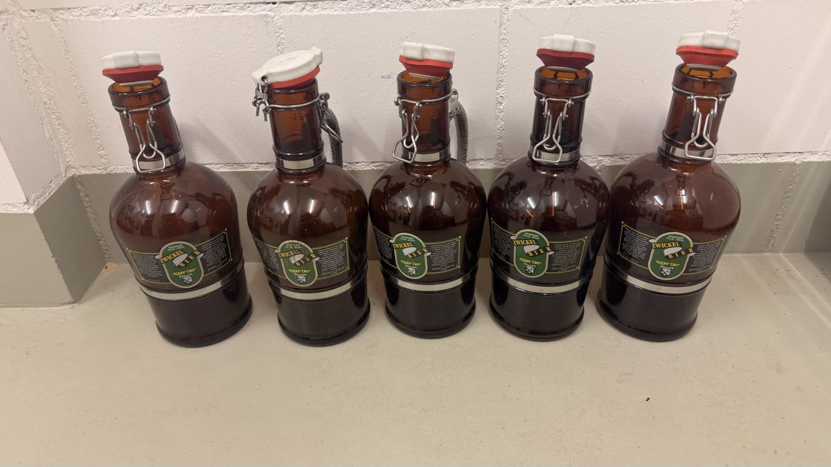 Bouteilles: Biersiphon/Flasche – D'occasion à Reichenbach i. K. par muntschi01