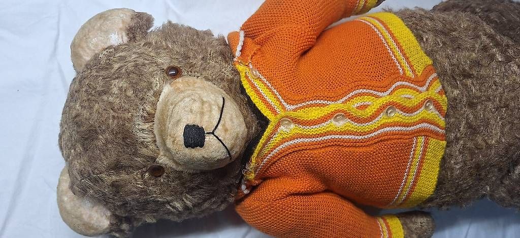 Jouets: Ours – D'occasion à Perroy par sib_rrf2 1