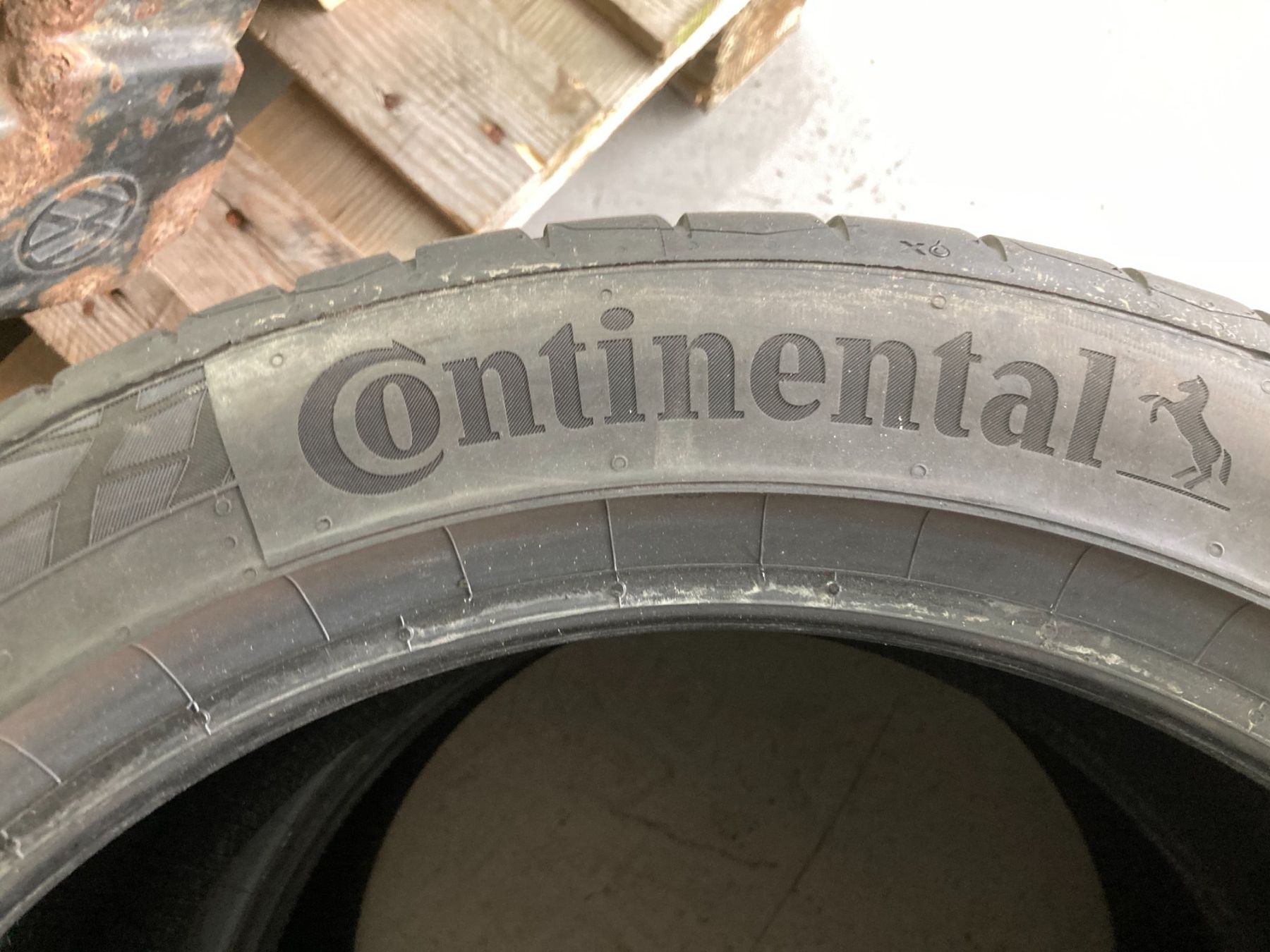 Continental Pneus & Kompletträder: 225/45R17 Continental Sommerpneu – Gebraucht aus Cham von Cham6332 2
