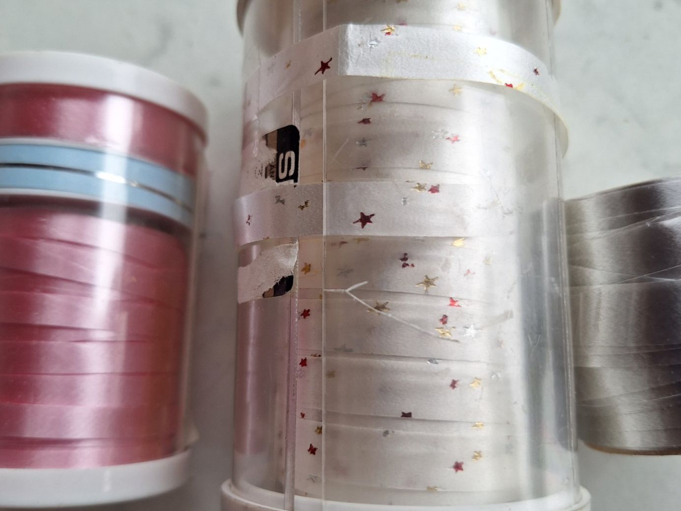 Kit bricolage: 40 X GESCHENKBÄNDER BASTELBÄNDER - RESTPOSTEN – Usato da Huttwil venduto da Kunterbuntli 3