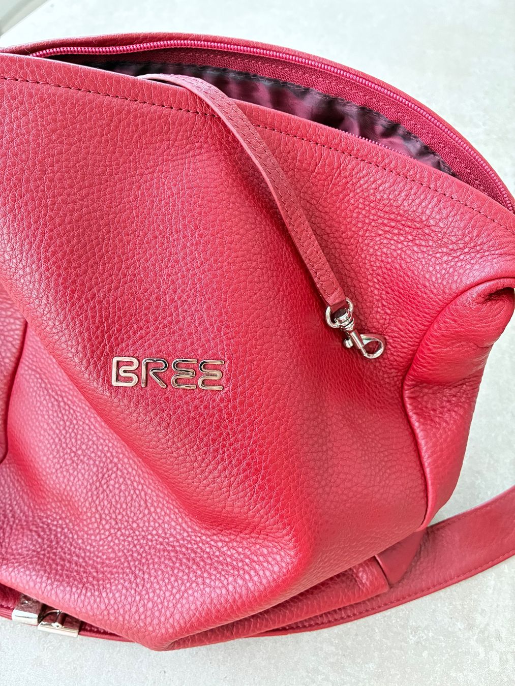 Bree Borse da donna: Bree Schultertasche, Nola 4 – Nuovo (secondo la descrizione) da Bettlach venduto da Brissoni 6