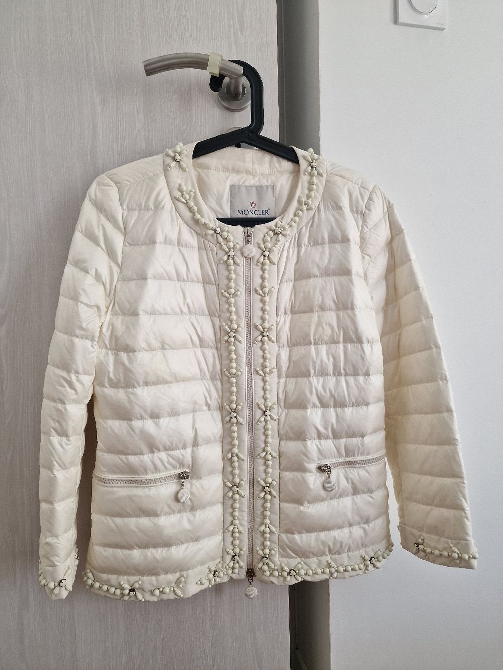 Moncler Vestes: Veste mi-saison Moncler – D'occasion à Yverdon-les-Bains par Ed9lude