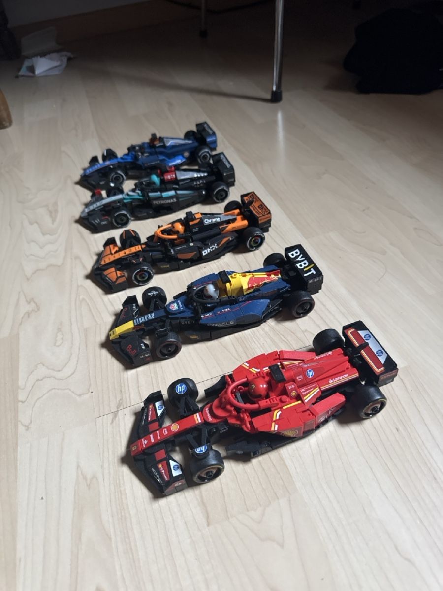 Lego Giocattoli: F1 lego autos – Nuovo (secondo la descrizione) da Rhäzüns venduto da sor_2ny2 2