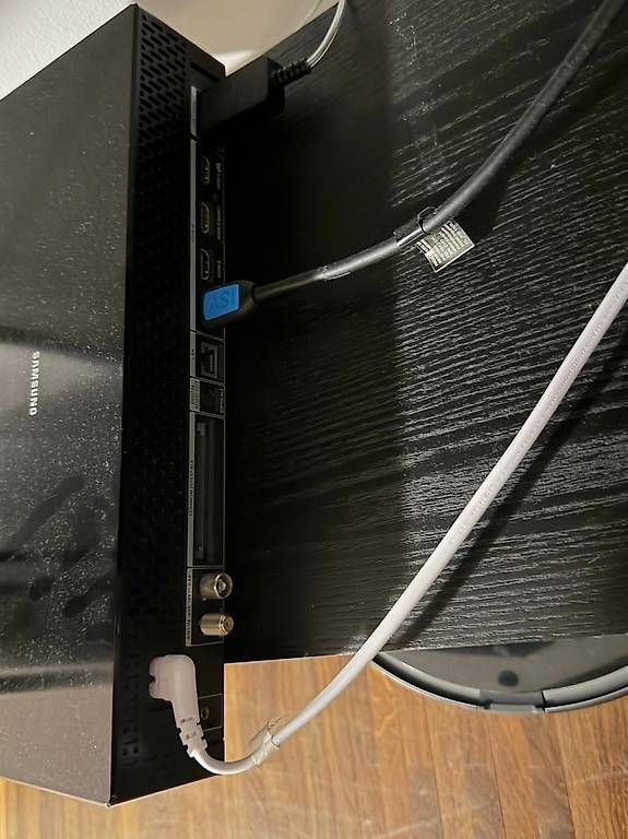 Televisori: Samsung The Frame 65 4K QLED – Usato da Glattpark(Opfikon) venduto da dic_7gxr 2
