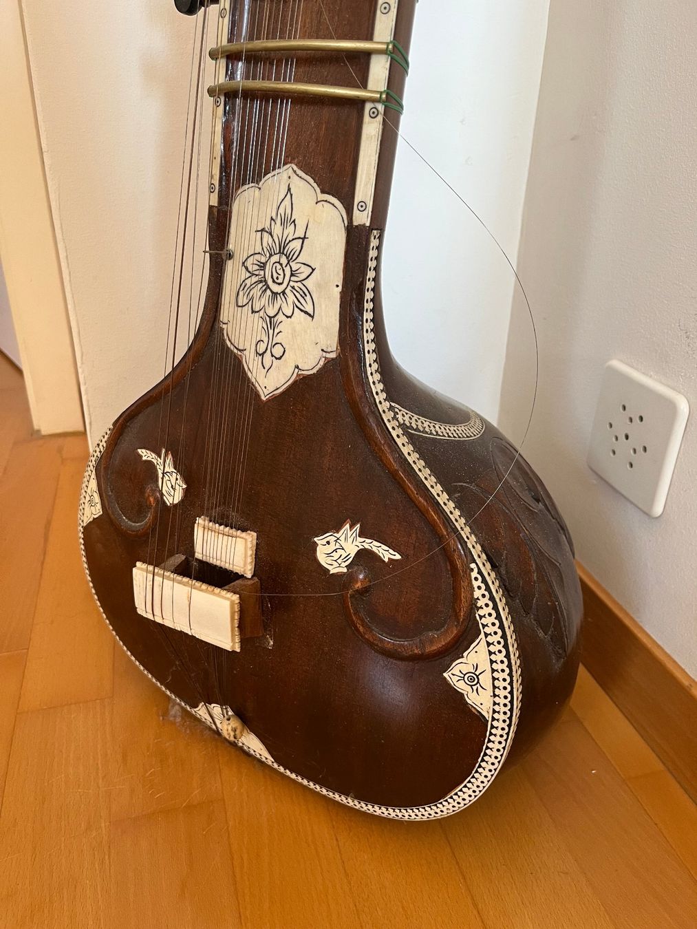 Strumenti musicali: Sitar mit Koffer – Usato da Wabern venduto da StoeckLee71 1