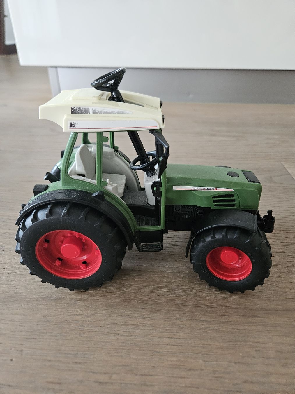 Bruder Giocattoli: Bruder Traktor Fendt 724 Vario  – Usato da Bischofszell venduto da bda_6ggb