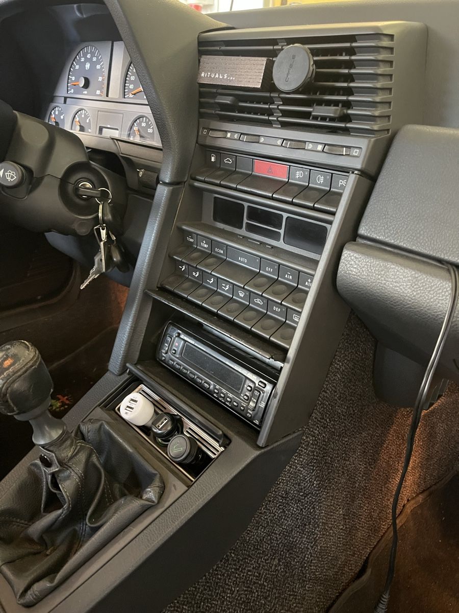 Alfa Romeo Automobili: Alfa Romeo 164 3.0 24V – Usato da Altstätten SG venduto da lau_8yhc 7