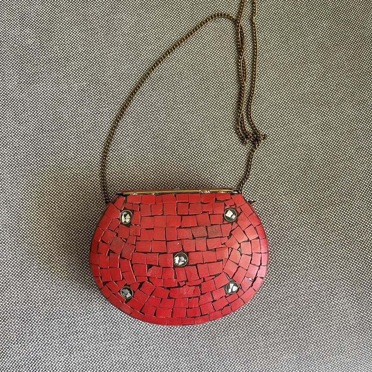 Borse: Rote Mosaik-Tasche mit Kette – Einzigartig – Nuovo (secondo la descrizione) da Bern venduto da dek_7bjd 4