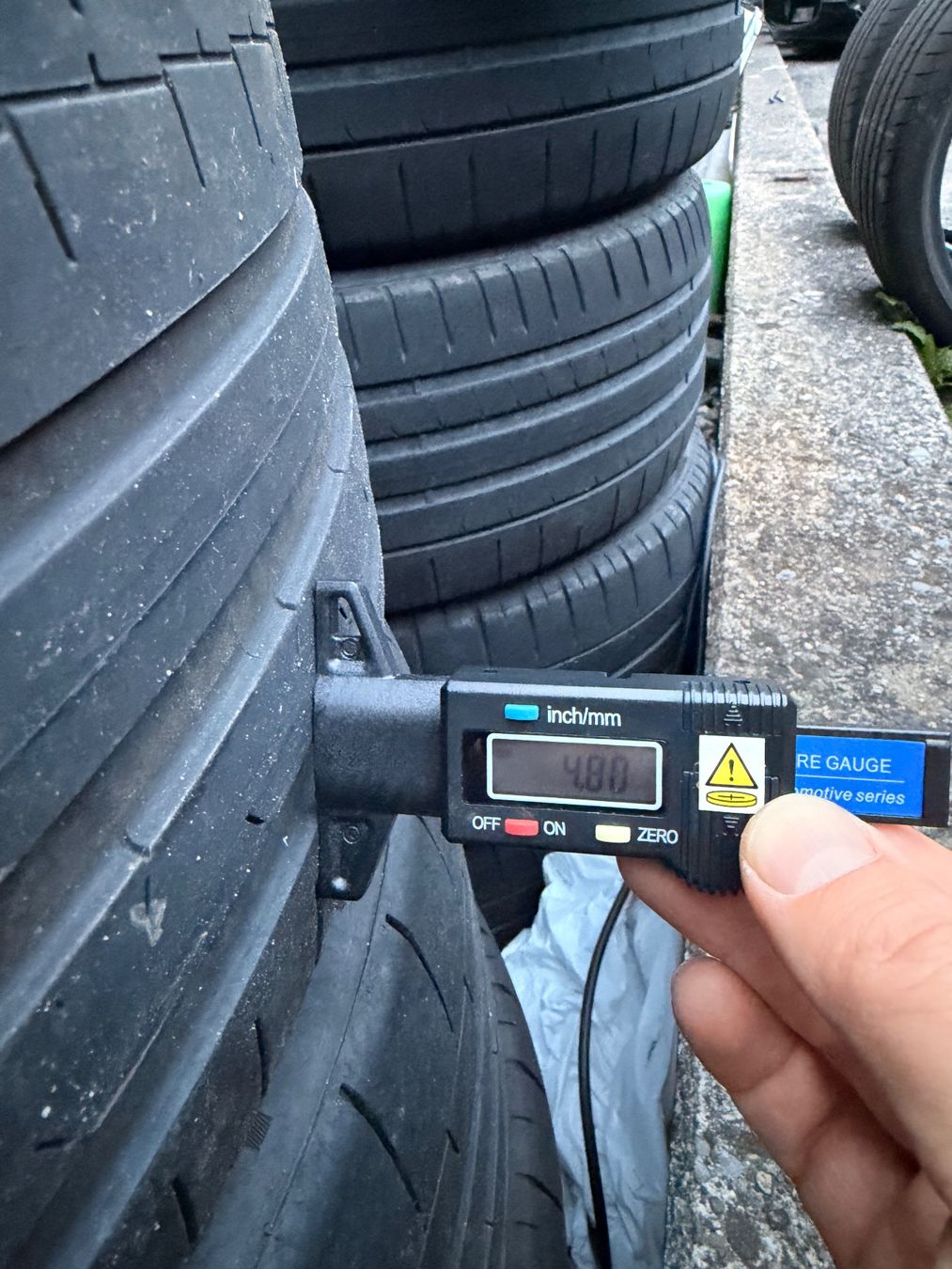 Continental Pneumatici & Ruote complete: Continental 255/35 r19 2 Stück – Usato da Hendschiken venduto da kja_hmq6 5
