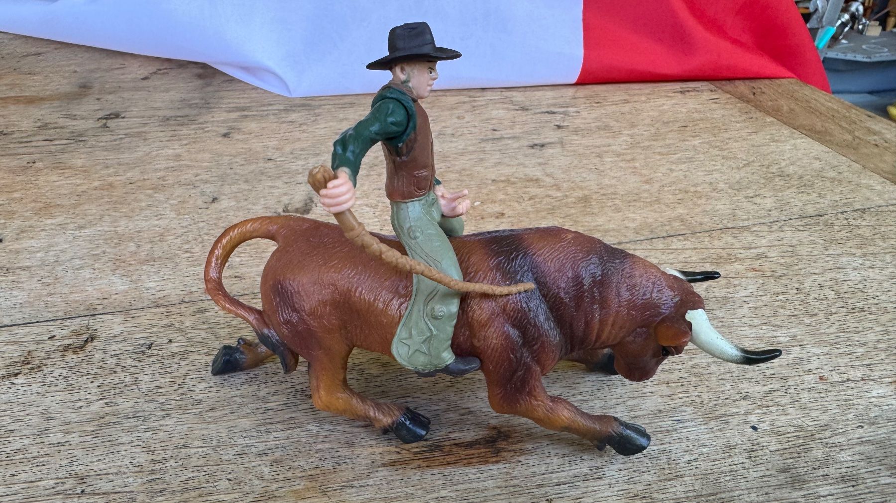 Statuette: Cowboy auf einem Stier – Usato da Wettswil venduto da osoma99 4