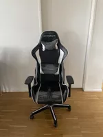DXRacer Gaming-Stuhl