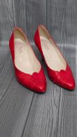 💞​ Vintage Pumps - 36 - Signalrot mit Applikationen