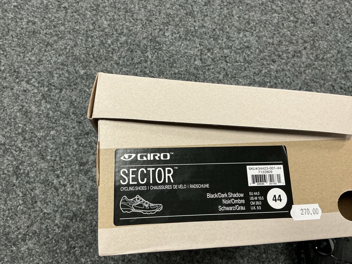 Giro Herrenschuhe: Giro Sector taille 44 – Neu und originalverpackt aus Borex von b-cycle 2