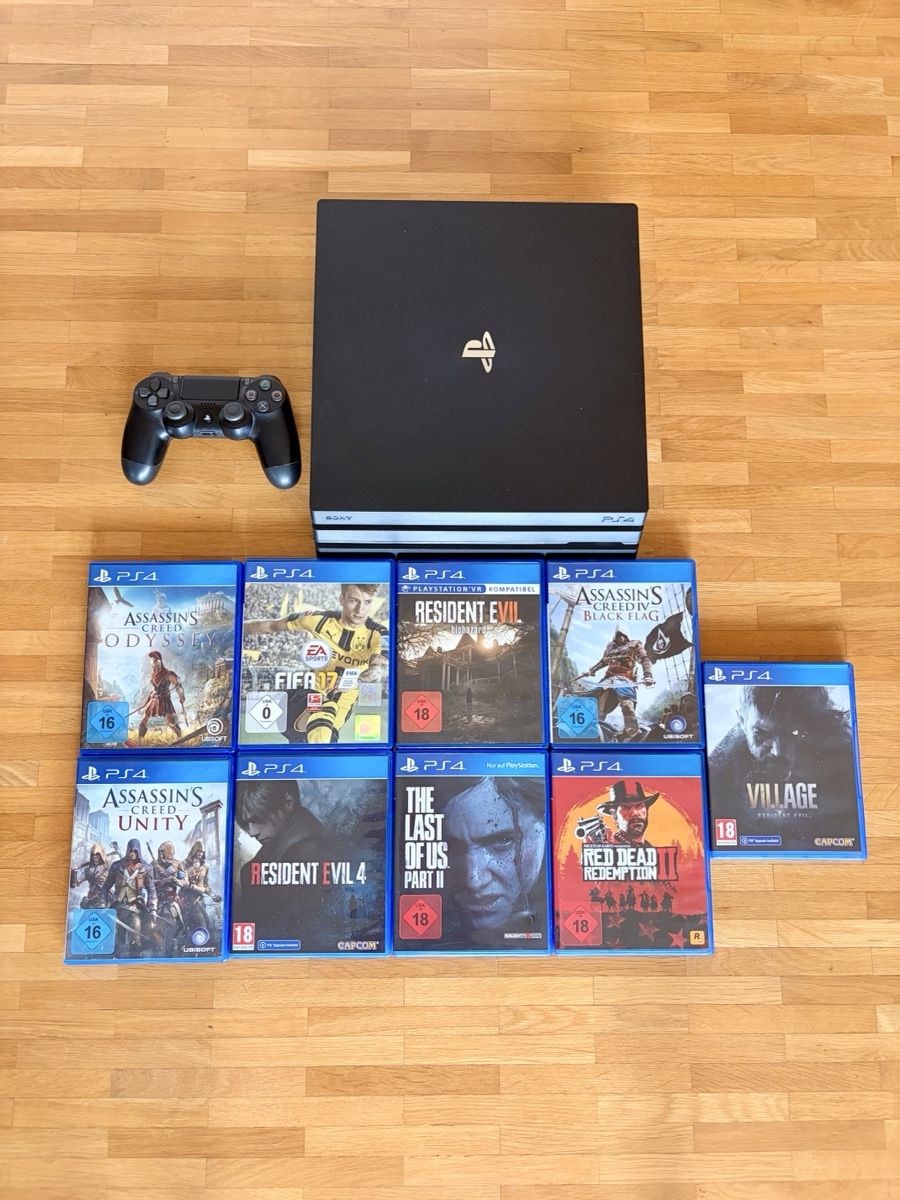 Sony Consoles: PS4 Konsole mit 9 Spielen und Controller – D'occasion à Rheinau par mar_qtz8