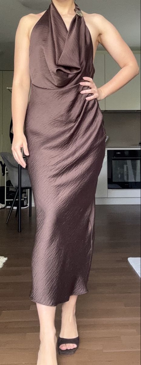 Zara Vestiti: Brown dress  – Nuovo (secondo la descrizione) da Neuchâtel venduto da dum_5xby