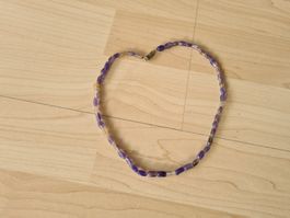 Halskette vermutlich Amethyst, aus den 80ern, violett