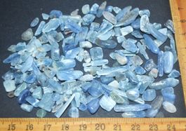 Deko Heilstein L-5207 – Blaue Kyanit Chips 50 Gramm