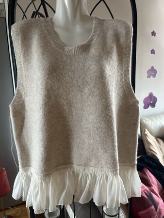 Pull sans manches beige chiné, laine, volant M/L neuf