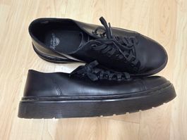 Dr. Martens Dante Smooth Platform – Schwarz Gr. 38 (24.5 cm)