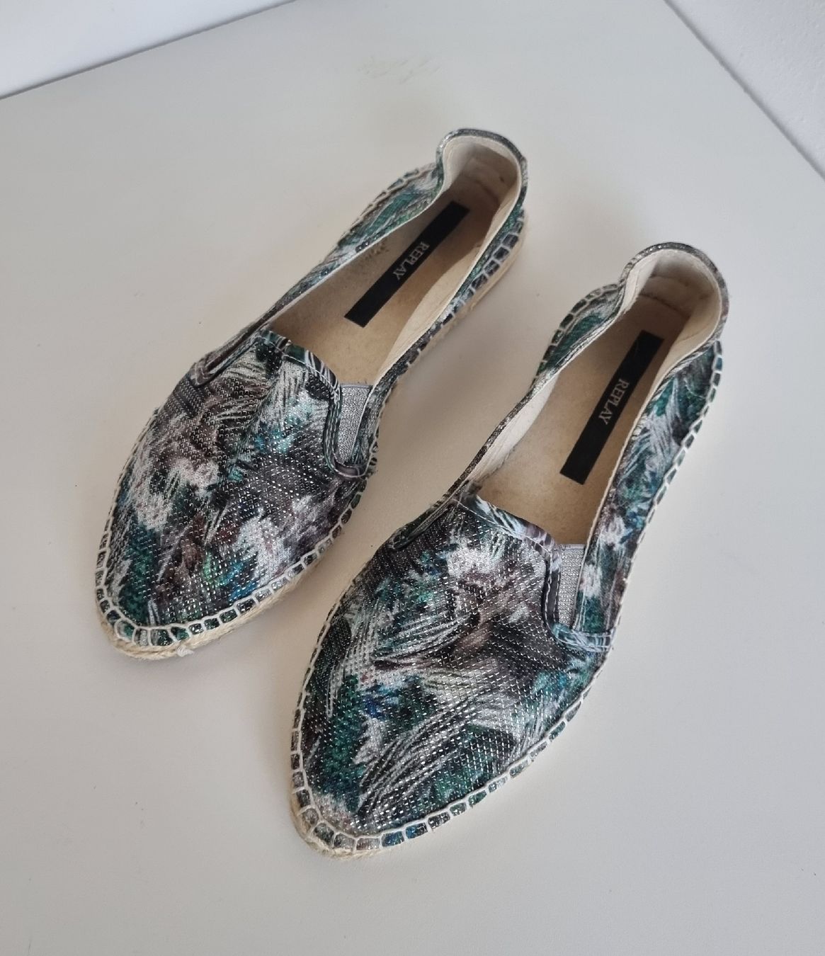 Replay Herrenschuhe: Ab CHF 1.- REPLAY Espadrilles, Gr. 38 – Gebraucht aus Gontenschwil von shop2hand