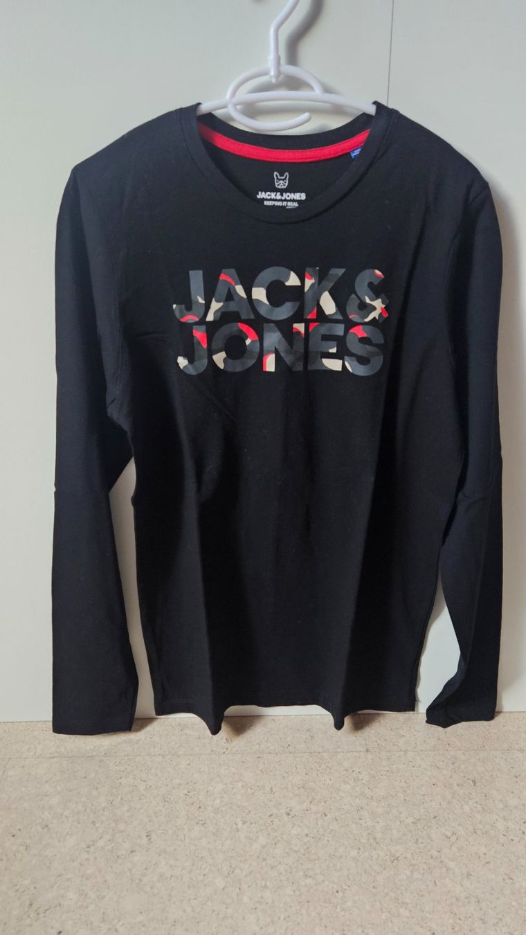 Jack & Jones Pulls et sweat-shirts: Pullover – D'occasion à Münchenbuchsee par Yothu