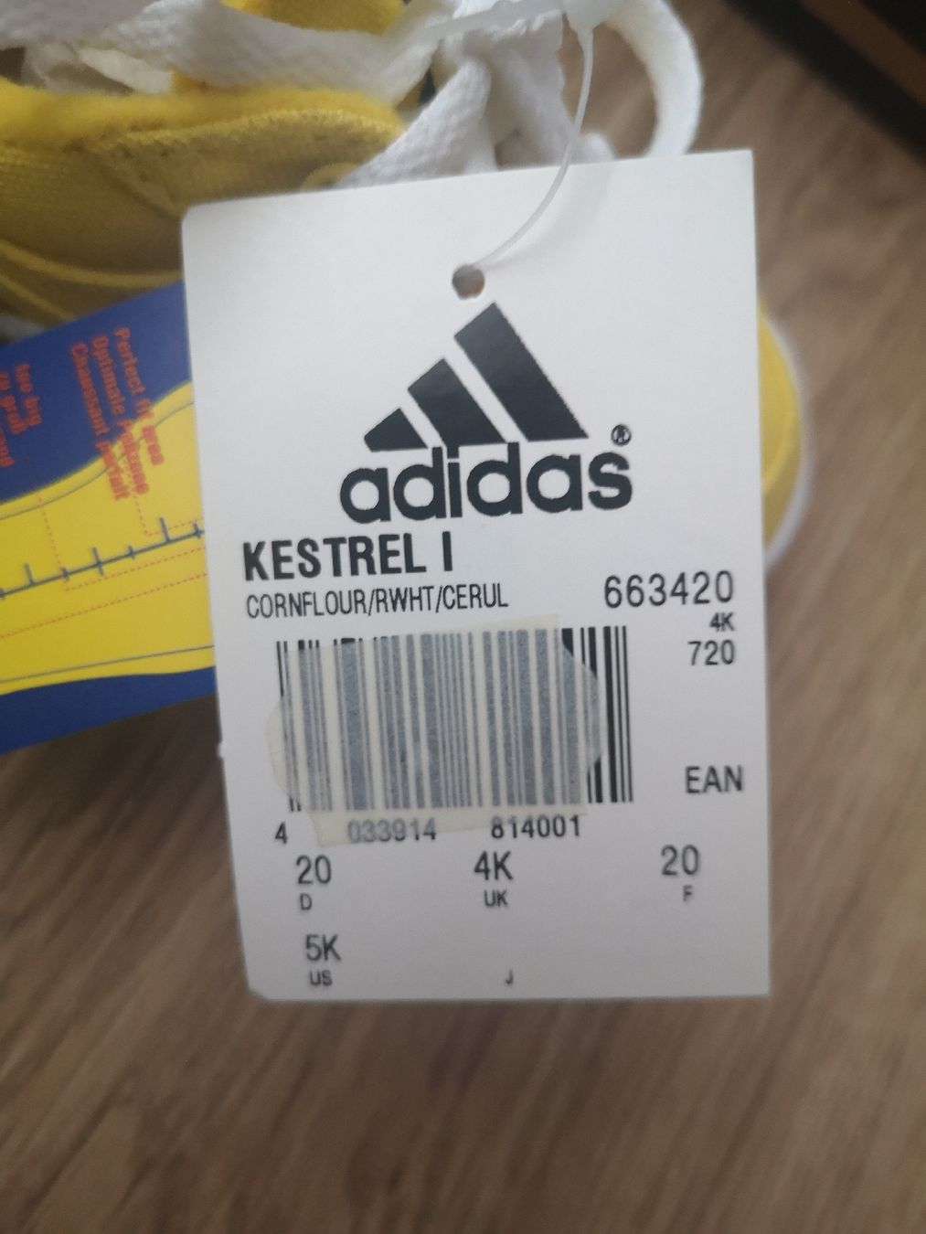 Adidas Schuhe für Jungen: Neue Adidas-Schuhe, Gr. 20, Gelb – Neu (gemäss Beschreibung) aus Ibach von FlyingFox26 1