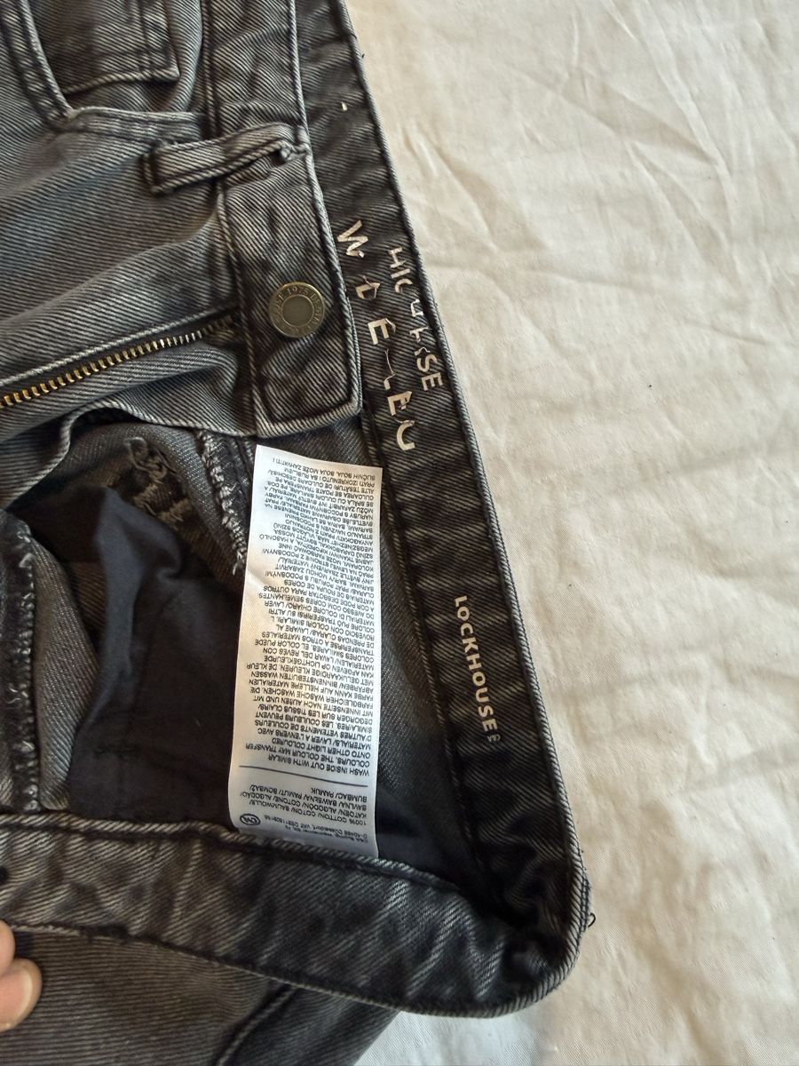 Jeans: Pantalon large gris Weekday, S – Usato da La Chaux-de-Fonds venduto da ard_8v5l 2