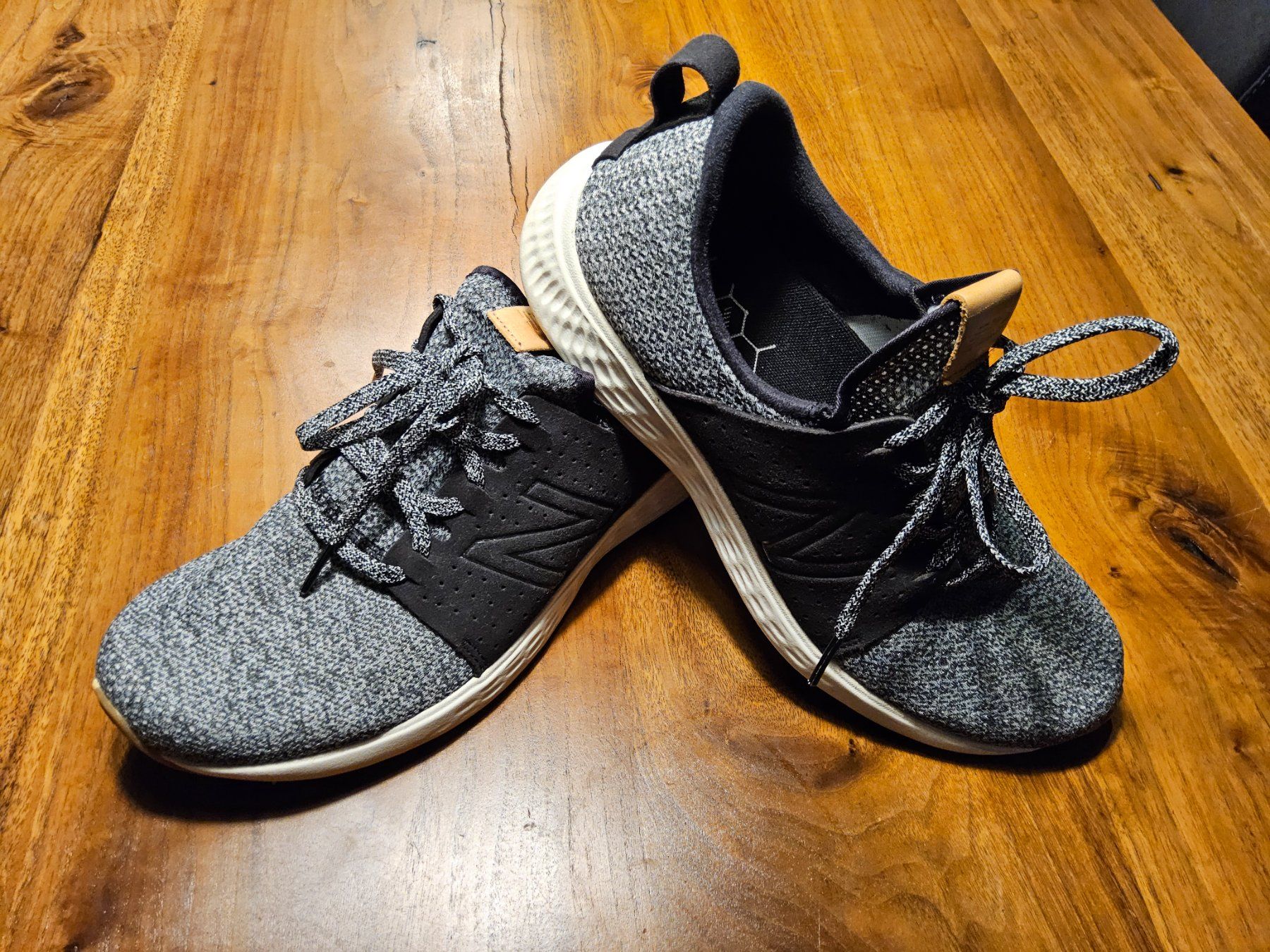 New Balance Scarpe da uomo: New Balance Gr.42,5 – Usato da Wiesendangen venduto da Ptrend 1