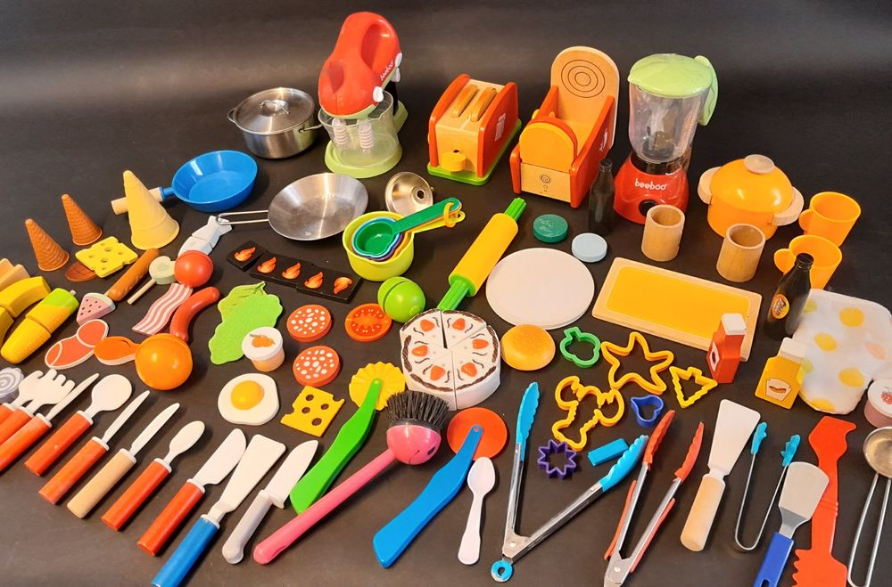 Kinder Küchen - Set (Gebraucht) in Richterswil für CHF 13 – mit ...