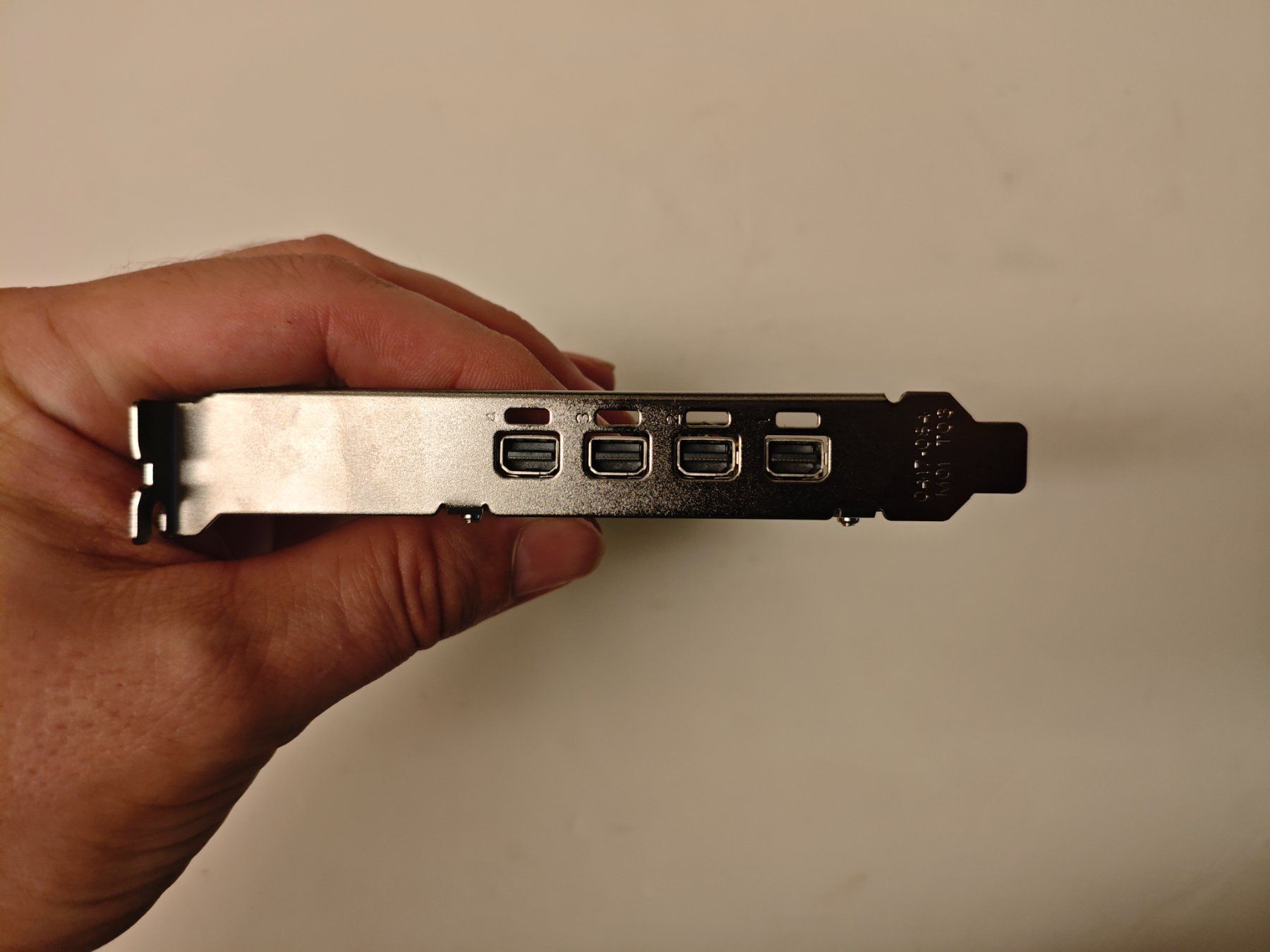Nvidia Schede grafiche: Grafikkarte Nvidia T1000 8GB – Usato da Dübendorf venduto da tho_v2cs 2