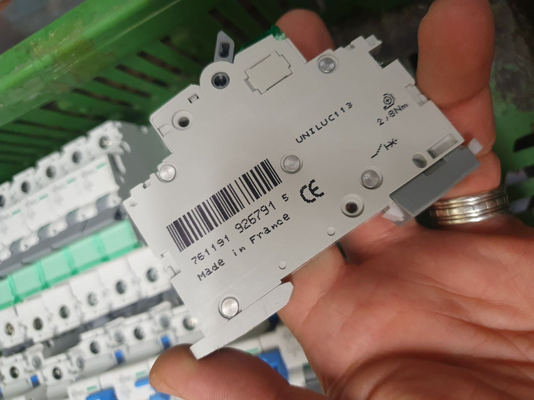Schalter: Leitungsschutzschalter c13 13A Weber uniline LS – Gebraucht aus Zürich von eymen20 4