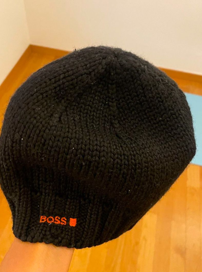 Hugo Boss Altro in  Abbigliamento & Accessori: Hugo Boss Wintermütze – Usato da Brüttisellen venduto da St.Zach