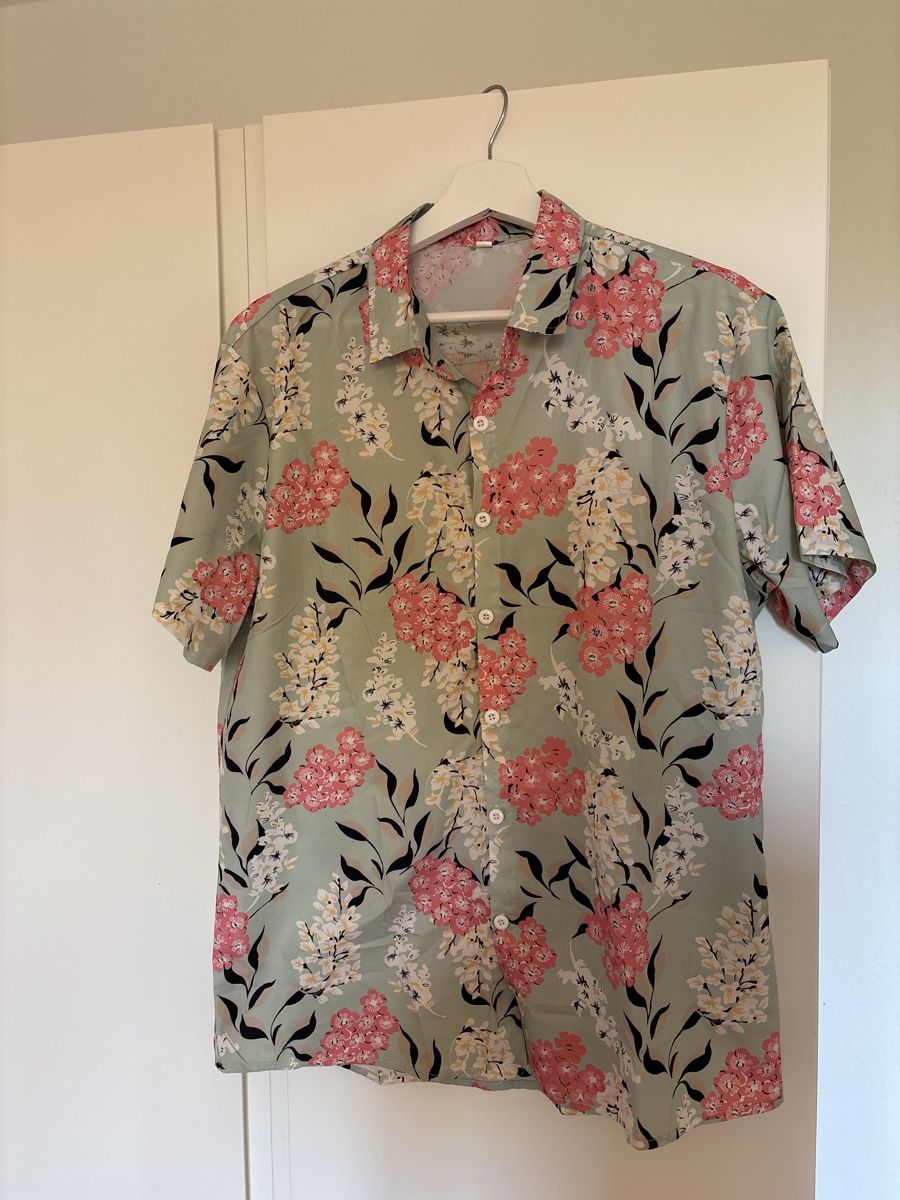 Shein Camicie: 4x Hemd / Strandhemd / Sommerhemd SHEIN – Usato da Aarberg venduto da gocardz.shop 3