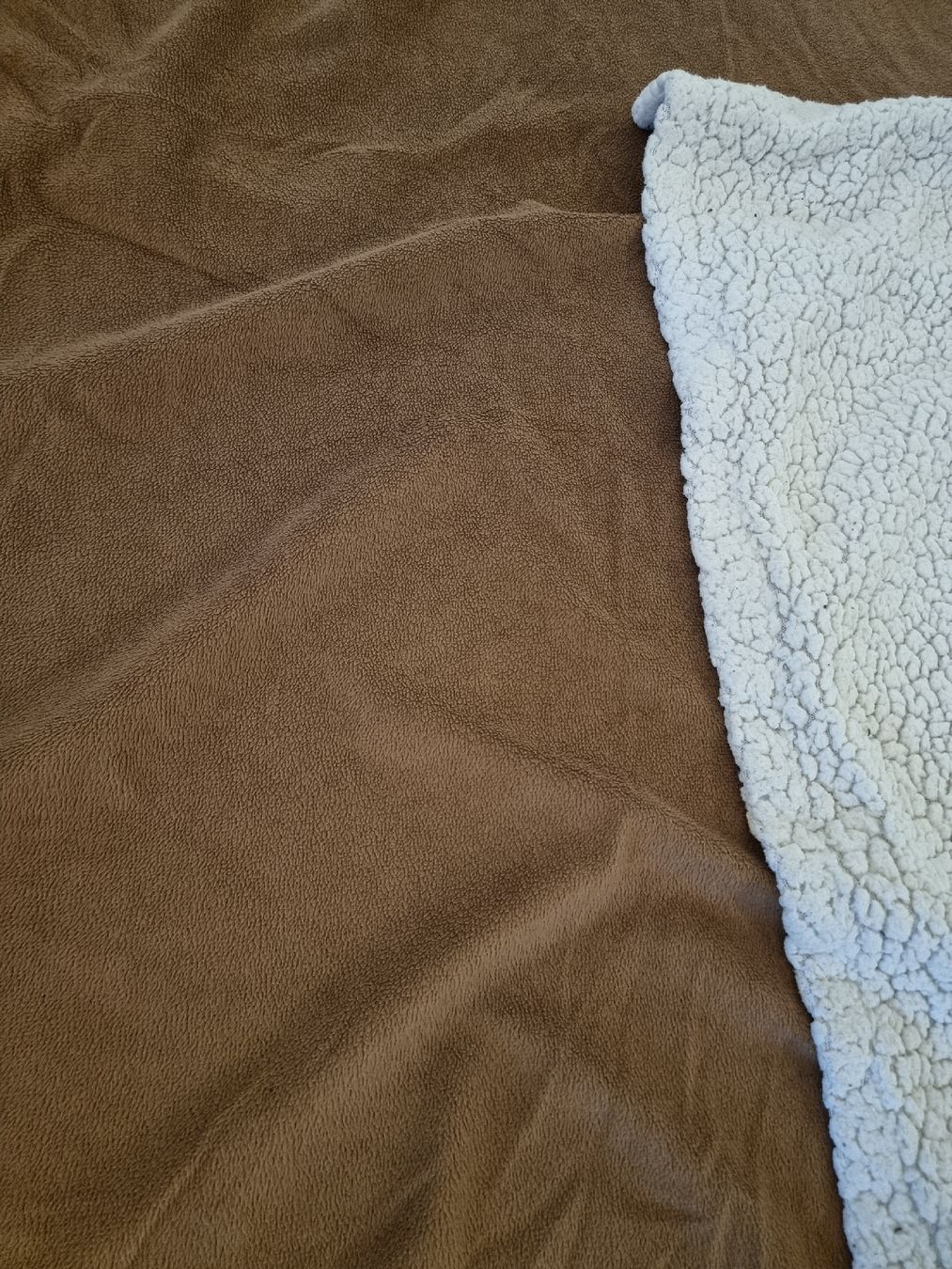 Decken: Kuscheldecke Braun 150x200cm (100%Polyester) – Gebraucht aus Goldach von Cooky2011 1