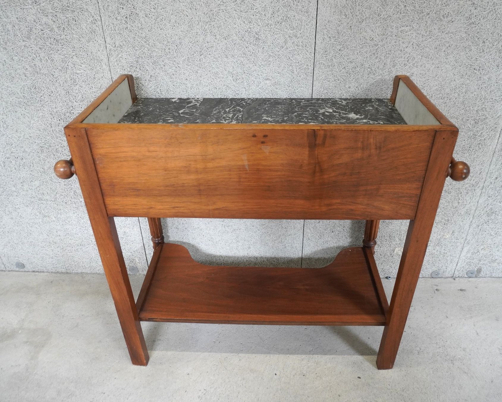 Tavoli: Antike Anrichte Tisch mit Marmorplatte S383 – Usato da Basel venduto da B.W.B. 2