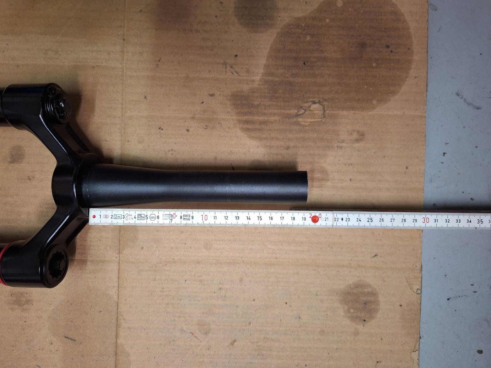 Rockshox Ersatzteile: RockShox Gabel SID Ultimate 120mm – Defekt aus Hünenberg See von scnc 2
