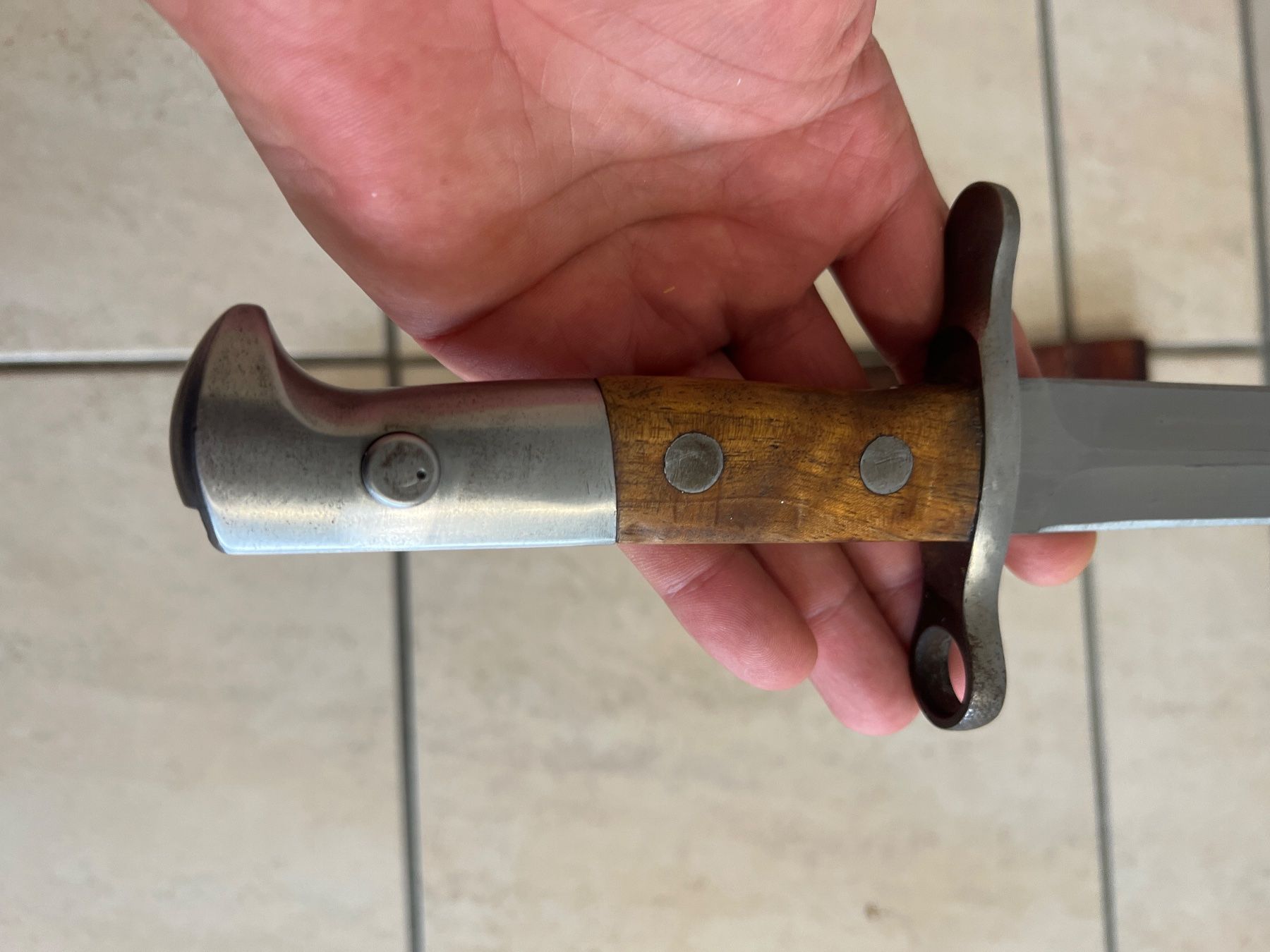 Schweizer Armee Ausrüstung & Ersatzteile: Bajonett mod.1918 – Gebraucht aus Ollon VD von  5