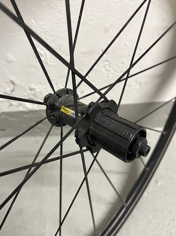 Mavic Pezzi di ricambio: Mavic Aksium Hinterrad – Usato da Zürich venduto da Lukas_____ 2