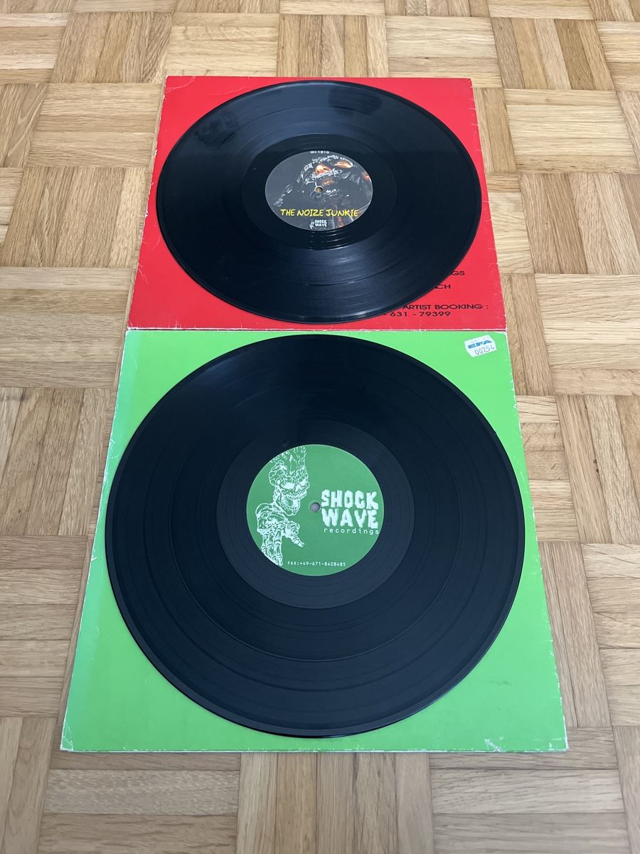 Dischi in vinile: 13er Schockwave Recordings Hardcore Vinyl-Set – Usato da Wangen b. Olten venduto da break72 8