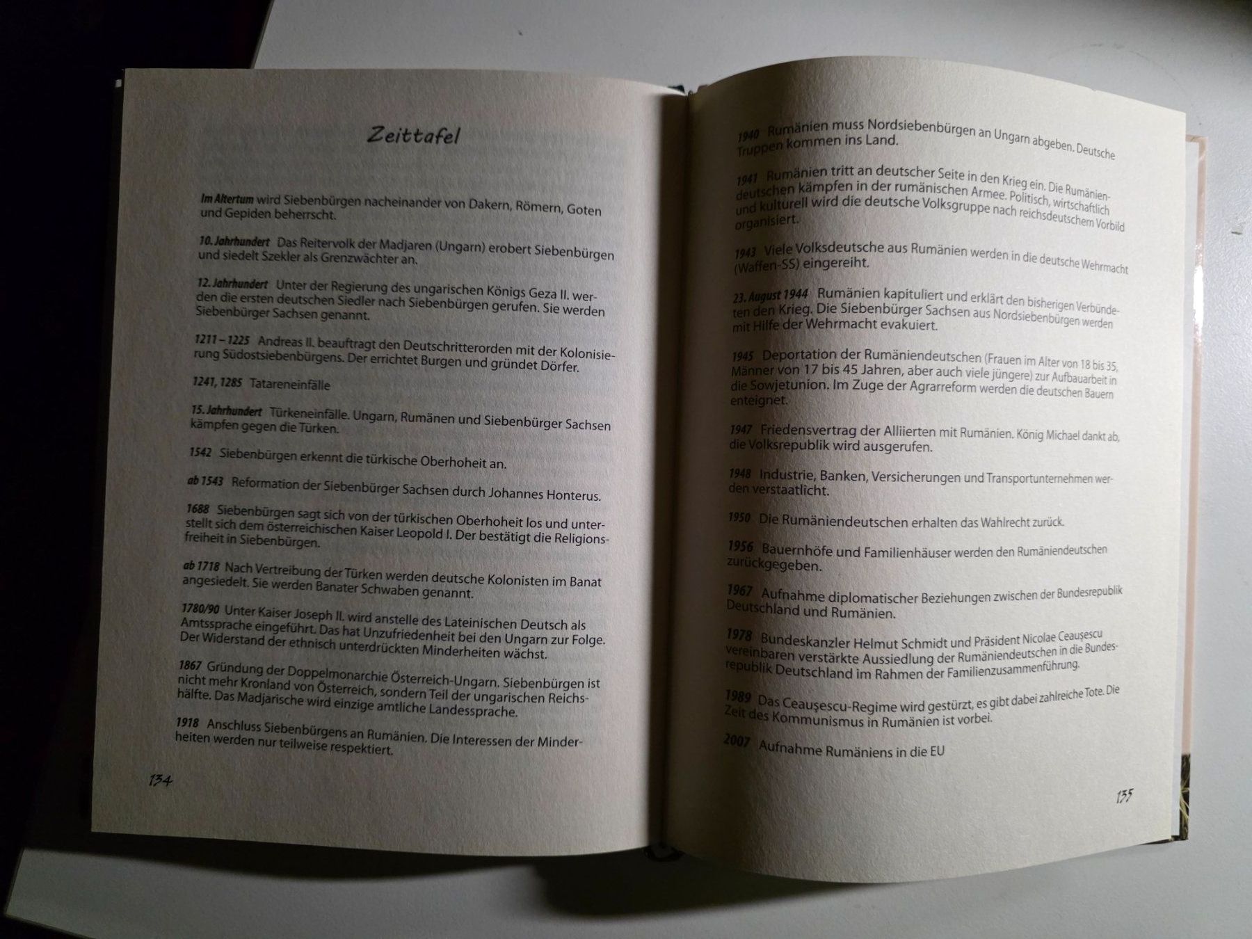 Bücher: Weit, Hinter den Wäldern - Karin Gündisch - 2010 – Gebraucht aus Walterswil BE von Lonitti 4