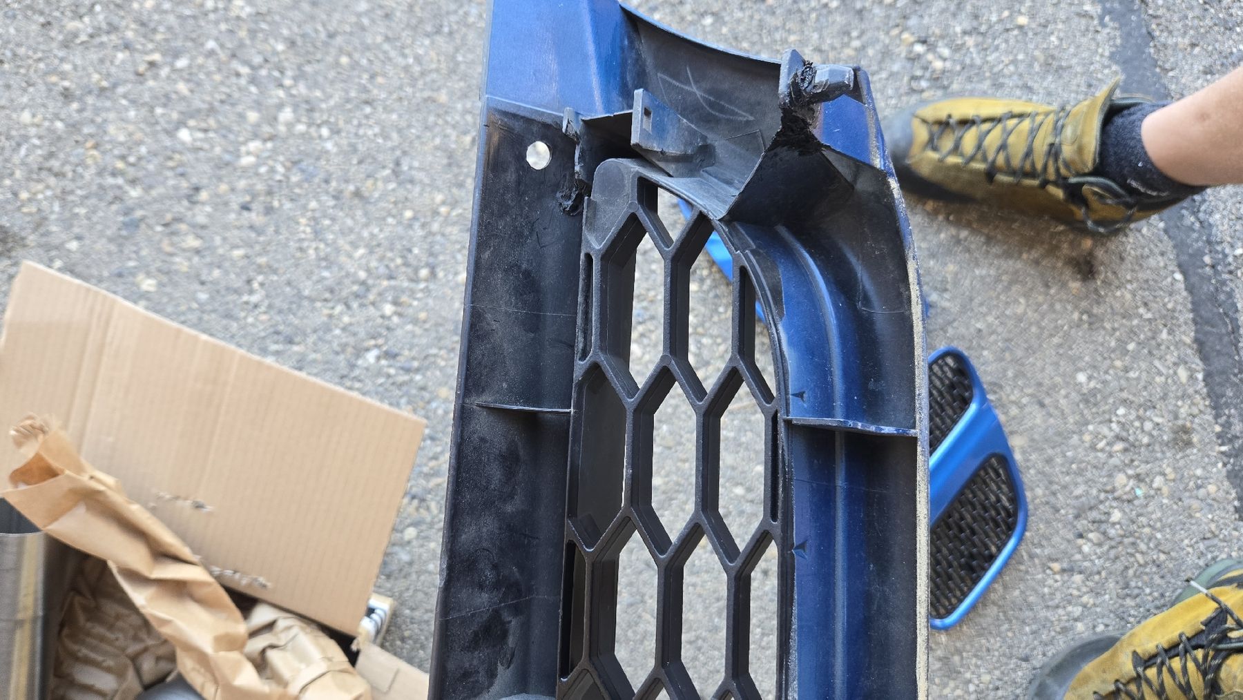 Tutti pezzi di ricambio auto: Subaru gt – Usato da Vilars NE venduto da kie_t26p 1