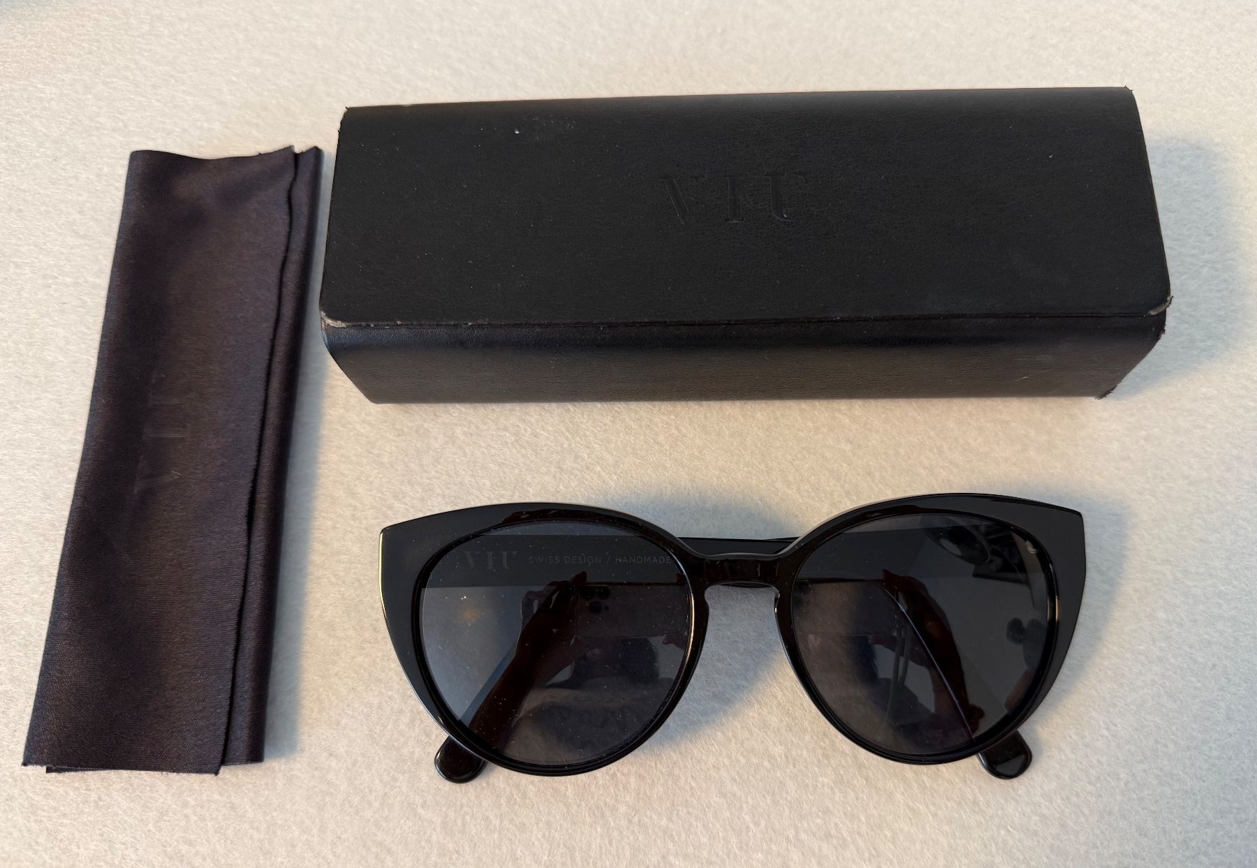 Ray-Ban Brillen & Gläser: Sonnenbrille VIU The Maiden – Gebraucht aus Rapperswil SG von Neseni 7