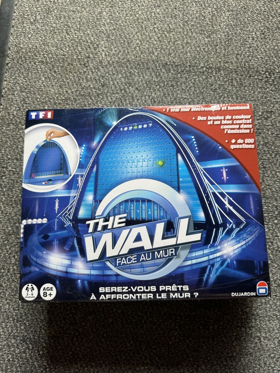 Spiele: The wall jeu de société télévision – Neu und originalverpackt aus Porrentruy von fee_24