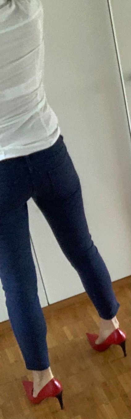 Jeans: JEANS Schlanke Stretch-Jeans – Nuovo (secondo la descrizione) da Adliswil venduto da Jessik0 5