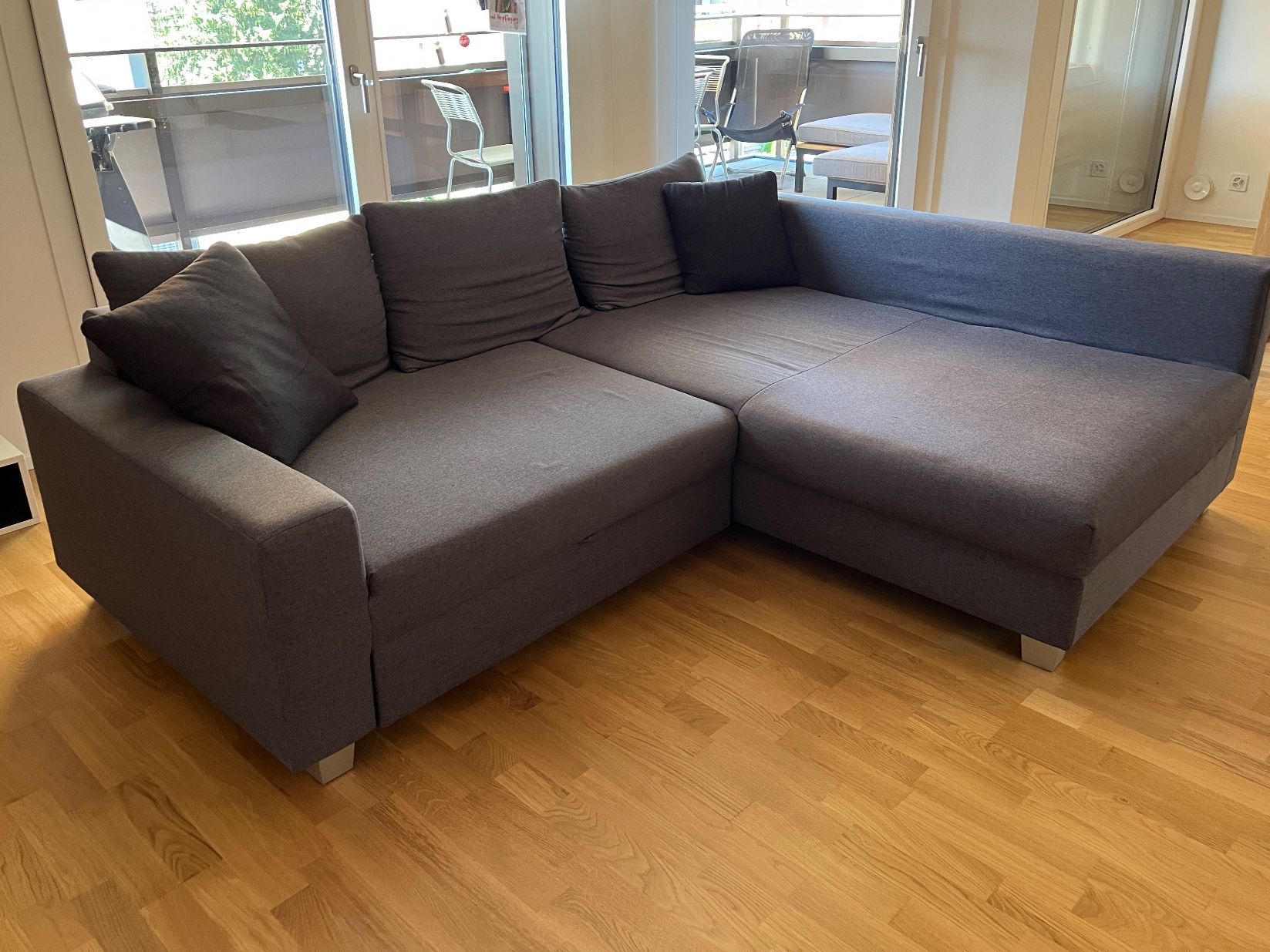 Divani: Ecksofa mit Schlaffunktion - guter Zustand – Usato da Ostermundigen venduto da sofie_64